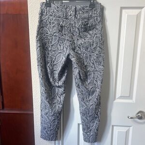 Jofit Blue Paisley Print Pleated Casual Stretch Pants w pockets, loops - Small